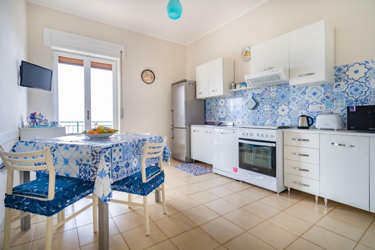 Appartement Casa Floriana à Vico Equense Extérieur photo